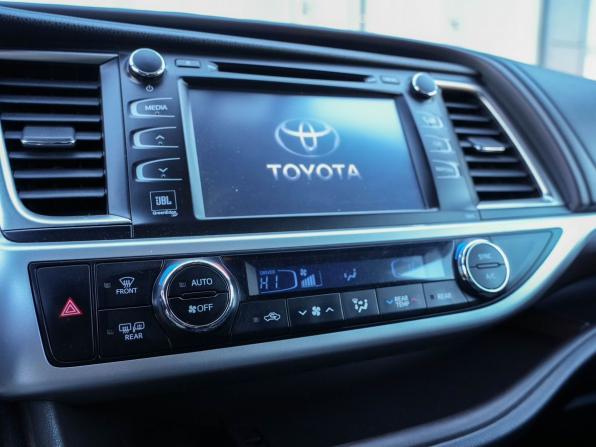Toyota Highlander III (XU50) с пробегом 2014 года, цена 2 890 000 рублей, 189746 км, внедорожник, Автокод Объявления