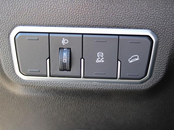 Haval M6 II с пробегом 2023 года, цена 1 859 000 рублей, 17502 км, внедорожник, Автокод Объявления