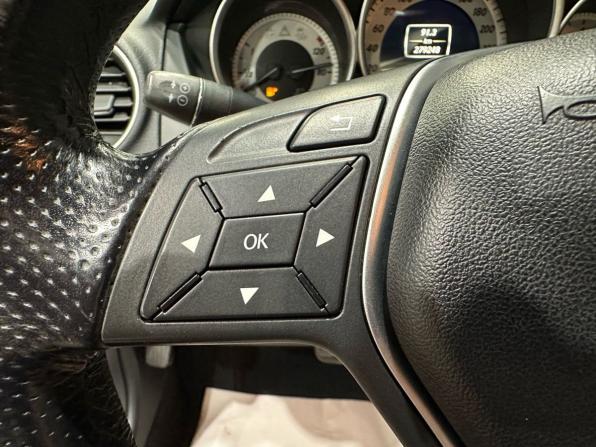 Mercedes-Benz C-Класс III (W204) Рестайлинг с пробегом 2011 года, цена 1 095 000 рублей, 279247 км, купе, Автокод Объявления