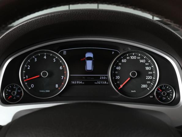 Volkswagen Touareg II с пробегом 2012 года, цена 2 375 000 рублей, 163954 км, внедорожник, Автокод Объявления