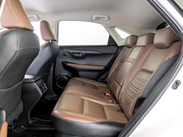 Lexus NX I с пробегом 2016 года, цена 2 590 000 рублей, 188260 км, внедорожник, Автокод Объявления