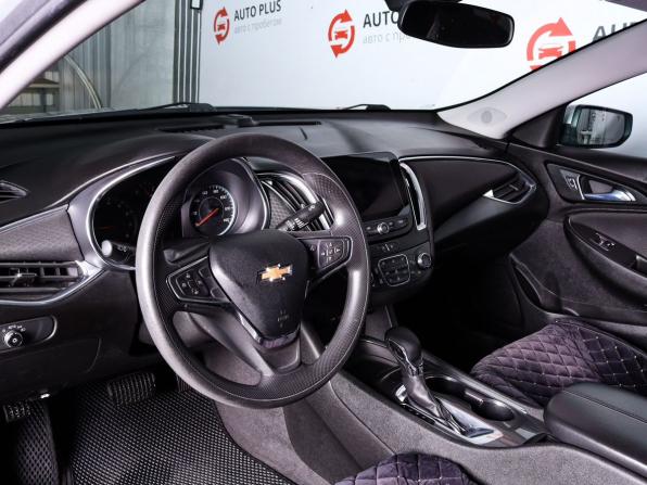 Chevrolet Malibu IX Рестайлинг с пробегом 2020 года, цена 1 550 000 рублей, 124000 км, седан, Автокод Объявления