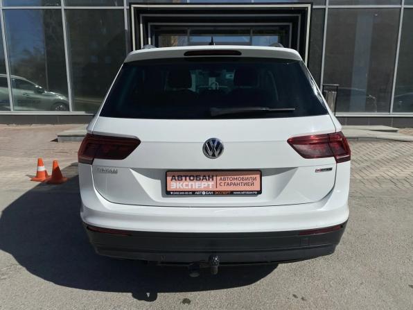 Volkswagen Tiguan II с пробегом 2018 года, цена 2 177 000 рублей, 183174 км, внедорожник, Автокод Объявления
