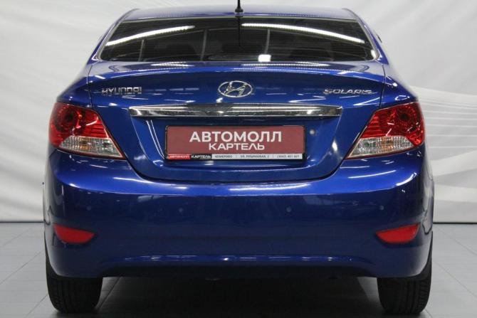 Hyundai Solaris I с пробегом 2012 года, цена 750 000 рублей, 177278 км, седан, Автокод Объявления