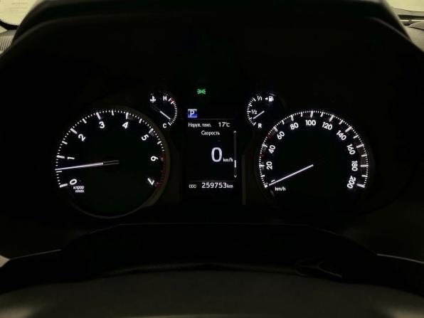 Toyota Land Cruiser Prado 150 Series Рестайлинг 2 с пробегом 2019 года, цена 3 999 000 рублей, 259751 км, внедорожник, Автокод Объявления