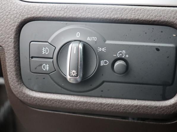 Volkswagen Touareg II Рестайлинг с пробегом 2015 года, цена 2 850 000 рублей, 160257 км, внедорожник, Автокод Объявления