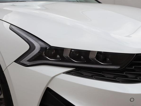 Kia K5 III с пробегом 2021 года, цена 2 800 000 рублей, 64000 км, седан, Автокод Объявления