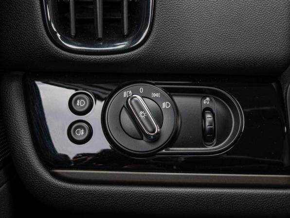 Mini Countryman II с пробегом 2018 года, цена 2 550 000 рублей, 26132 км, внедорожник, Автокод Объявления