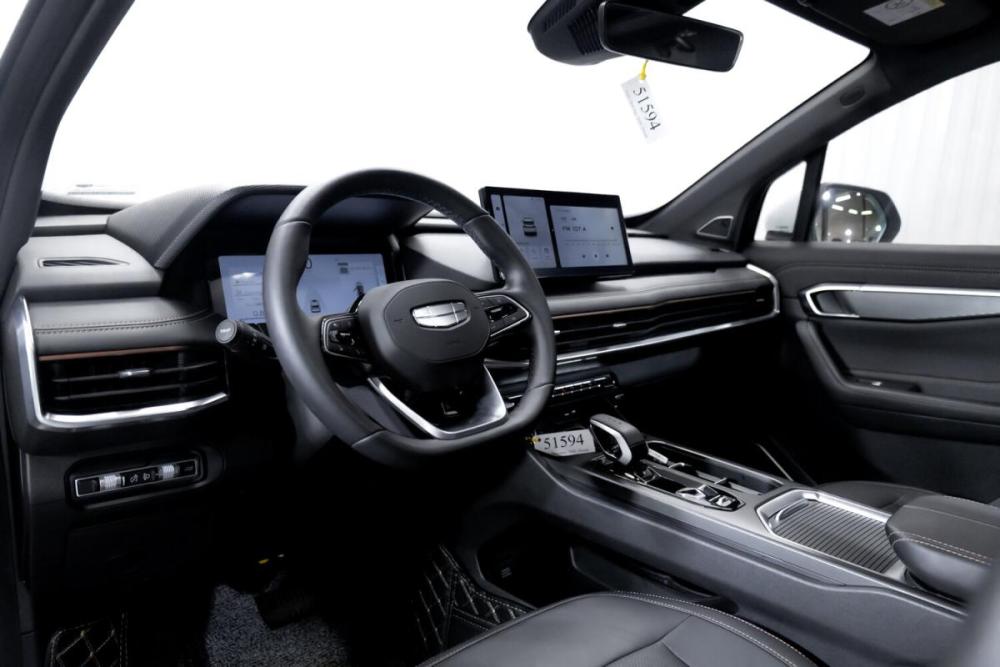 Geely Okavango I Рестайлинг Тюмень  - изображение 15