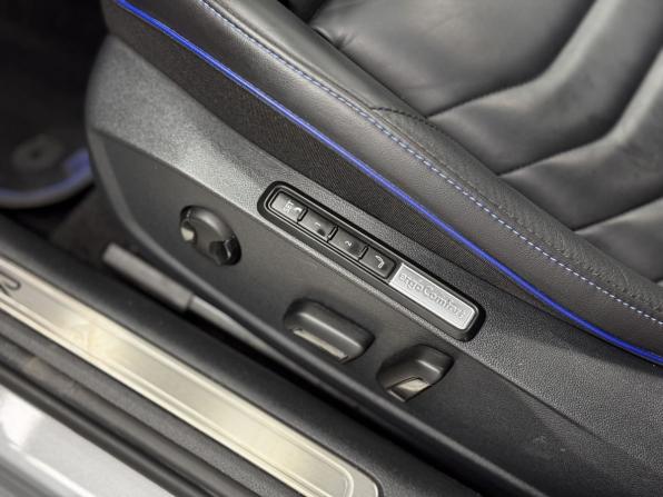 Volkswagen Arteon R с пробегом 2021 года, цена 6 500 000 рублей, 33459 км, универсал, Автокод Объявления