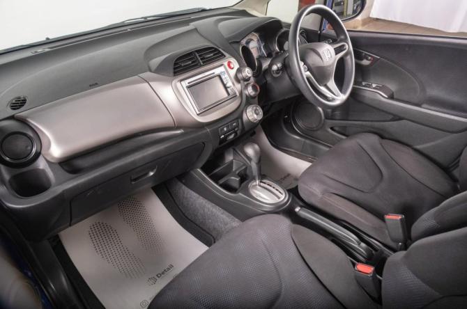 Honda Fit IV с пробегом 2011 года, цена 1 049 000 рублей, 30235 км, хэтчбек, Автокод Объявления