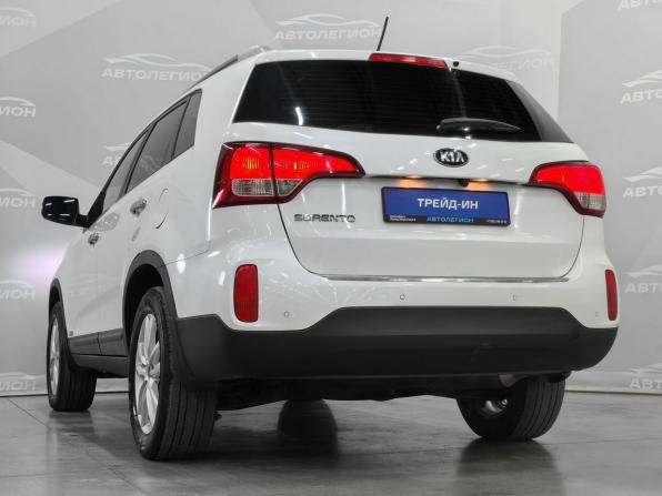 Kia Sorento II Рестайлинг с пробегом 2015 года, цена 1 880 000 рублей, 262250 км, внедорожник, Автокод Объявления