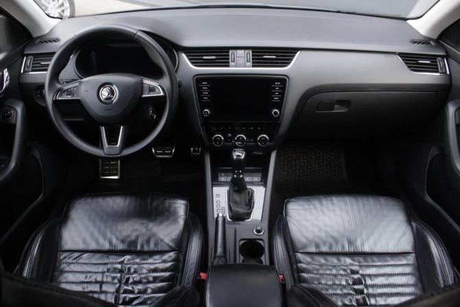 Skoda Octavia III (A7) Рестайлинг с пробегом 2020 года, цена 2 165 000 рублей, 169242 км, лифтбек, Автокод Объявления