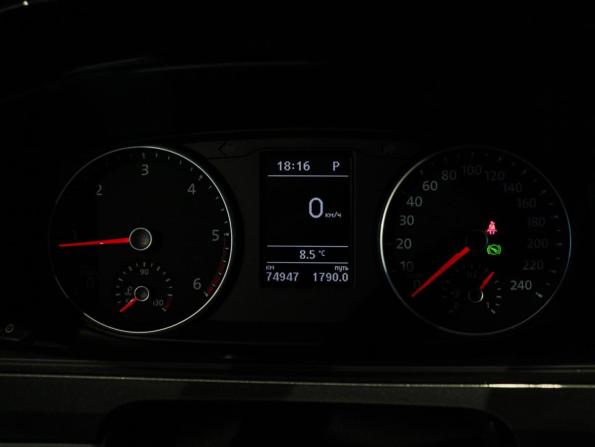 Volkswagen Multivan T6 с пробегом 2018 года, цена 5 200 000 рублей, 74000 км, минивэн, Автокод Объявления