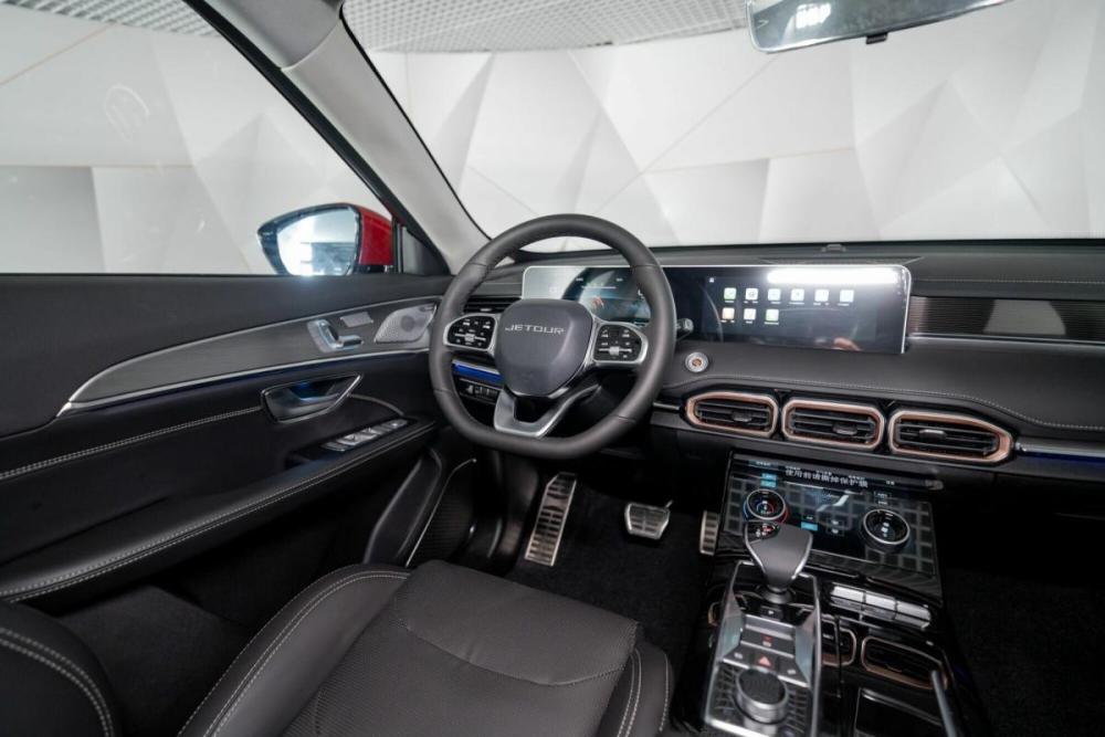 JETOUR X70+ I Рестайлинг Москва  - изображение 12