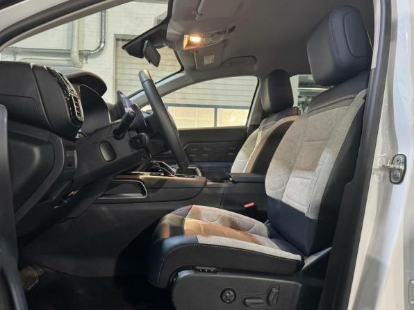 Citroen C5 Aircross I Рестайлинг с пробегом 2024 года, цена 2 559 000 рублей, 17047 км, внедорожник, Автокод Объявления