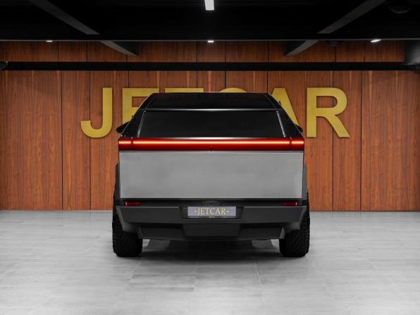 Tesla Cybertruck с пробегом 2024 года, цена 20 530 000 рублей, 140 км, пикап, Автокод Объявления
