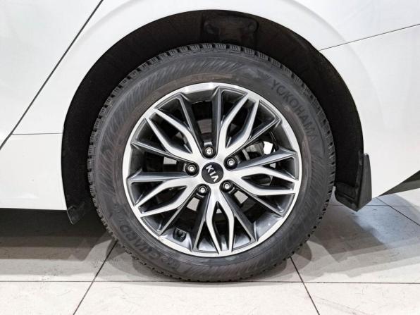 Kia K5 III с пробегом 2021 года, цена 2 399 000 рублей, 93162 км, седан, Автокод Объявления