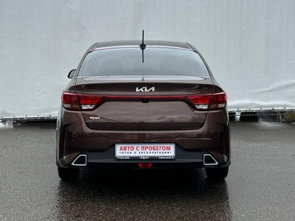 Kia Rio IV Рестайлинг с пробегом 2022 года, цена 1 800 000 рублей, 83168 км, седан, Автокод Объявления
