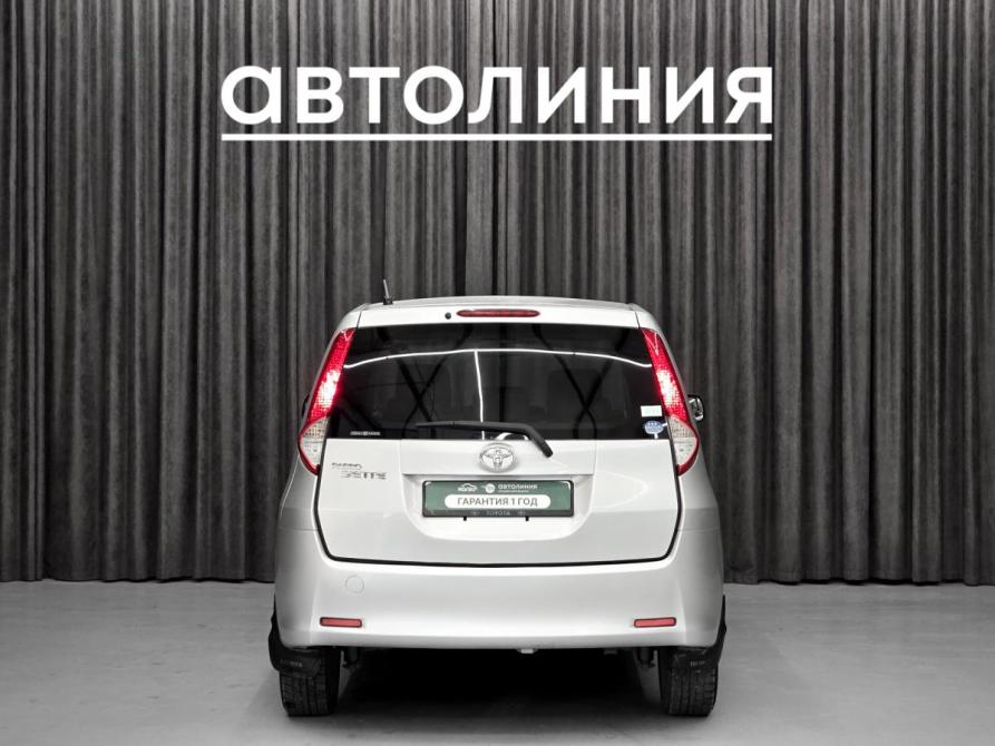 Toyota Passo Sette Красноярск  - изображение 8