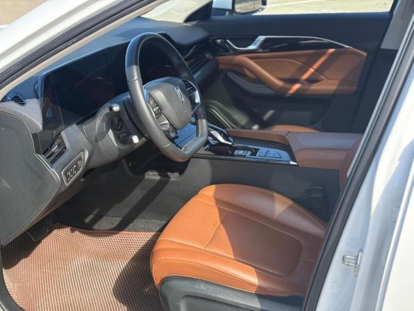 FAW Bestune B70 I с пробегом 2023 года, цена 1 985 000 рублей, 33746 км, лифтбек, Автокод Объявления