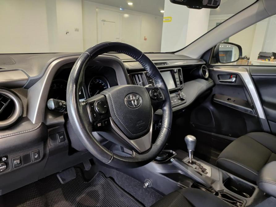 Toyota RAV4 IV (XA40) Рестайлинг Казань  - изображение 20