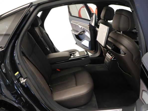 Audi A8 IV (D5) с пробегом 2021 года, цена 9 640 000 рублей, 25397 км, седан, Автокод Объявления
