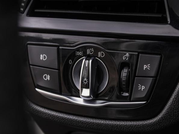 BMW 5 серии VII (G30/G31/G38) с пробегом 2018 года, цена 3 079 000 рублей, 131911 км, седан, Автокод Объявления