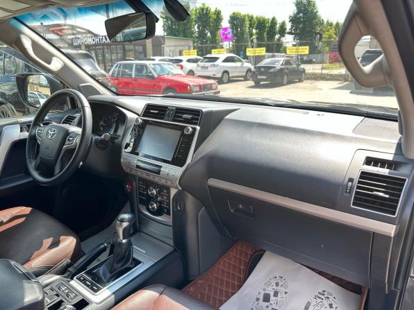 Toyota Land Cruiser Prado 150 Series Рестайлинг 2 с пробегом 2019 года, цена 5 690 000 рублей, 79867 км, внедорожник, Автокод Объявления