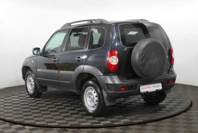 Chevrolet Niva I Рестайлинг с пробегом 2017 года, цена 585 000 рублей, 210907 км, внедорожник, Автокод Объявления