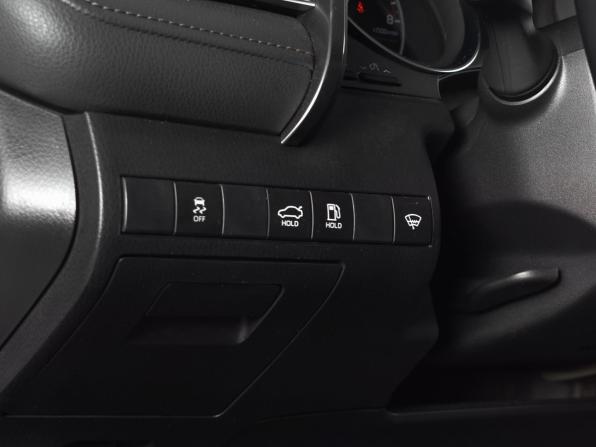 Toyota Camry VIII (XV70) с пробегом 2019 года, цена 2 649 995 рублей, 145861 км, седан, Автокод Объявления