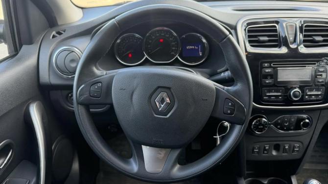 Renault Sandero II с пробегом 2016 года, цена 925 000 рублей, 123438 км, хэтчбек, Автокод Объявления