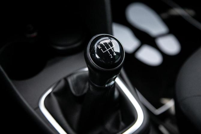 Volkswagen Polo V Рестайлинг с пробегом 2017 года, цена 1 055 000 рублей, 106000 км, седан, Автокод Объявления