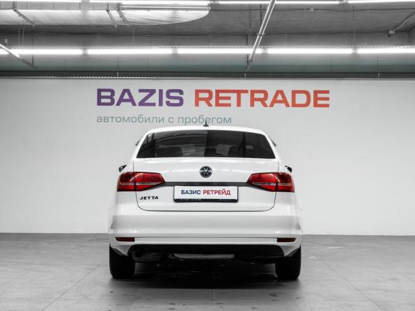 Volkswagen Jetta VI Рестайлинг с пробегом 2015 года, цена 1 025 000 рублей, 230050 км, седан, Автокод Объявления