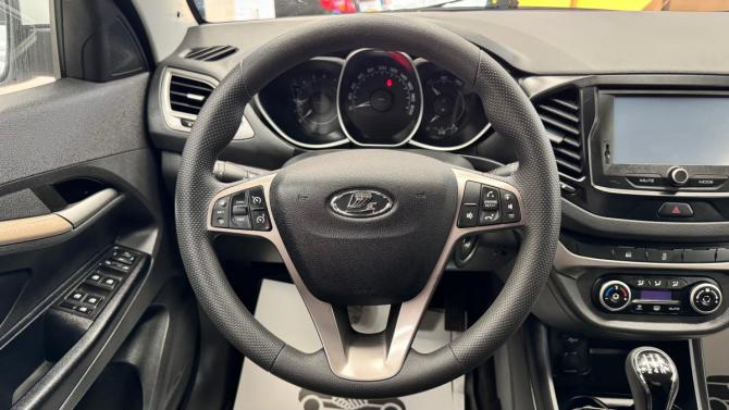 Lada (ВАЗ) Vesta I с пробегом 2017 года, цена 820 000 рублей, 72802 км, седан, Автокод Объявления