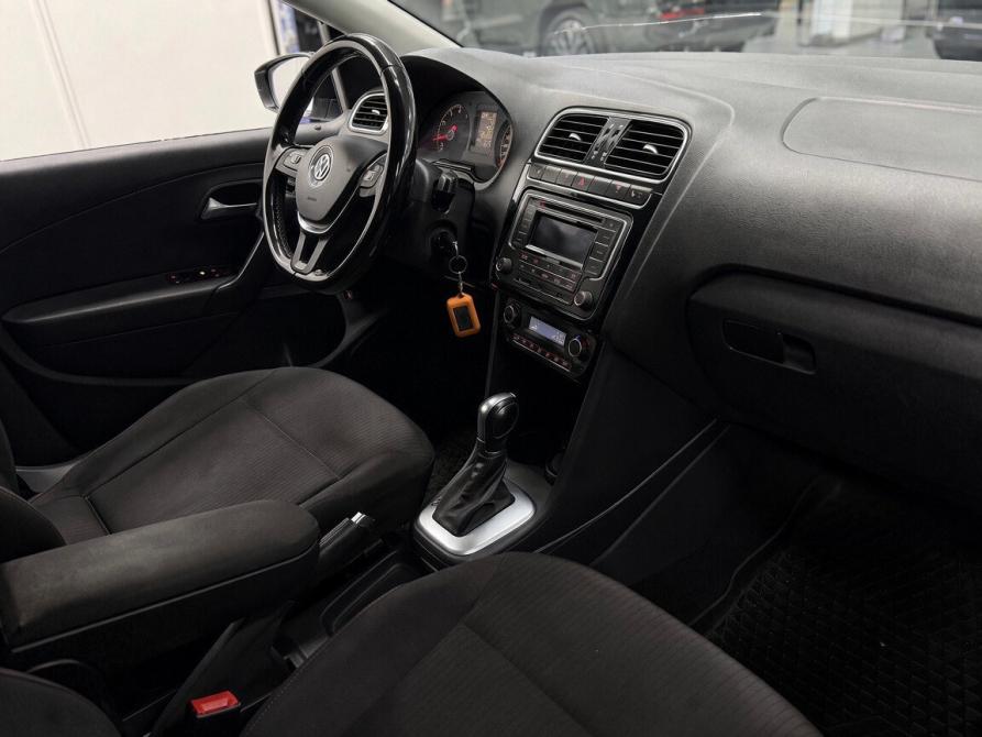 Volkswagen Polo V Рестайлинг Казань  - изображение 12