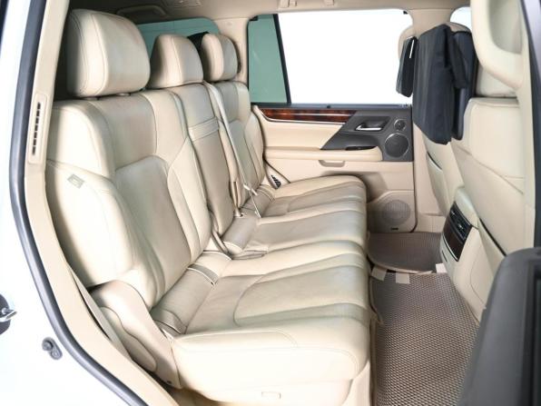Lexus LX III Рестайлинг 2 с пробегом 2017 года, цена 5 989 000 рублей, 155075 км, внедорожник, Автокод Объявления