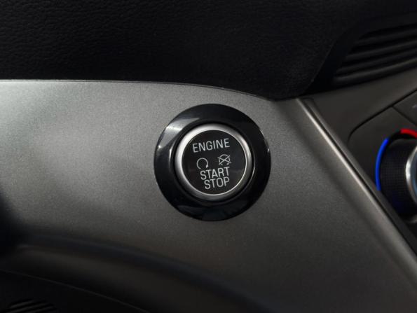 Ford Kuga II Рестайлинг с пробегом 2018 года, цена 1 739 000 рублей, 107766 км, внедорожник, Автокод Объявления