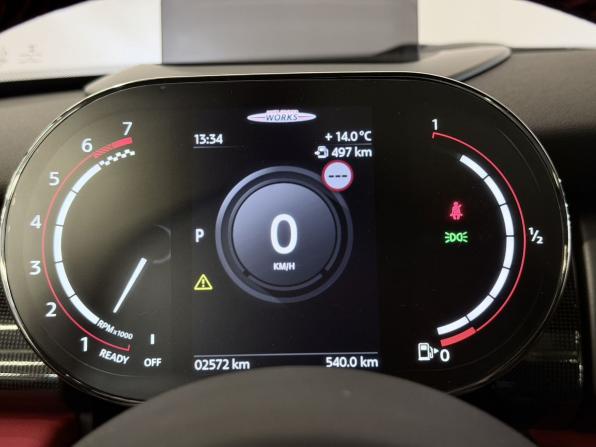 Mini Hatch III (F55/F56) Рестайлинг с пробегом 2021 года, цена 4 300 000 рублей, 2565 км, хэтчбек, Автокод Объявления