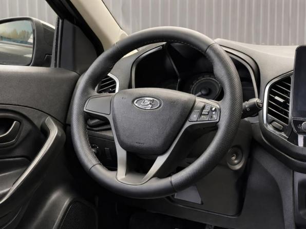 Lada (ВАЗ) XRAY I с пробегом 2017 года, цена 757 000 рублей, 127242 км, хэтчбек, Автокод Объявления
