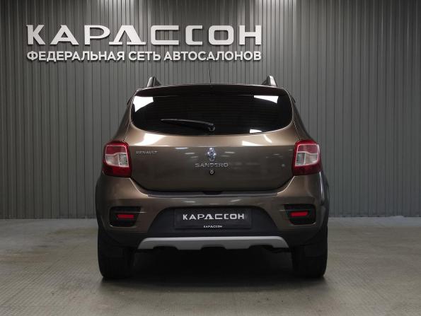 Renault Sandero II Рестайлинг с пробегом 2019 года, цена 835 000 рублей, 89552 км, хэтчбек, Автокод Объявления