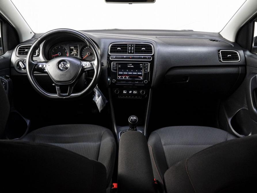 Volkswagen Polo V Рестайлинг Тюмень  - изображение 17