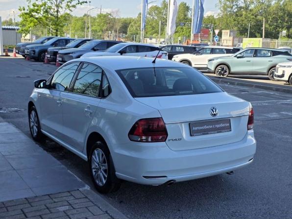 Volkswagen Polo V Рестайлинг с пробегом 2016 года, цена 1 150 000 рублей, 79747 км, седан, Автокод Объявления