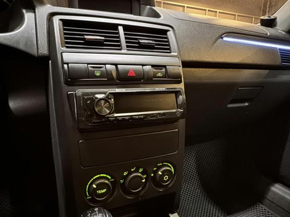Lada (ВАЗ) Priora I Рестайлинг с пробегом 2015 года, цена 497 000 рублей, 210646 км, седан, Автокод Объявления