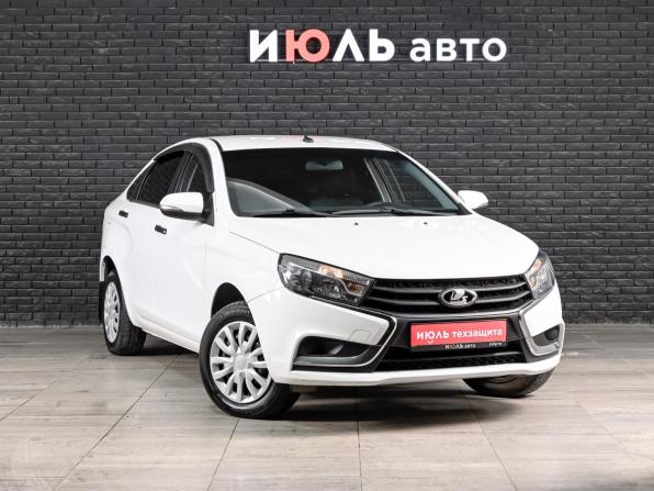 Lada (ВАЗ) Vesta I с пробегом 2021 года, цена 880 000 рублей, 89073 км, седан, Автокод Объявления