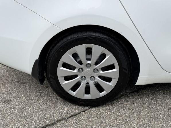 Kia Ceed II Рестайлинг с пробегом 2017 года, цена 1 299 000 рублей, 158451 км, универсал, Автокод Объявления