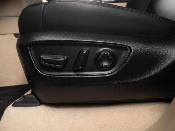 Toyota Land Cruiser 300 Series с пробегом 2022 года, цена 14 329 000 рублей, 50 км, внедорожник, Автокод Объявления