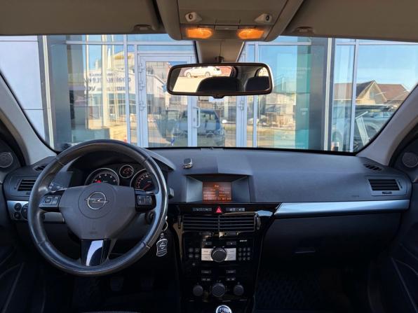 Opel Astra H Рестайлинг с пробегом 2011 года, цена 525 000 рублей, 171984 км, хэтчбек, Автокод Объявления