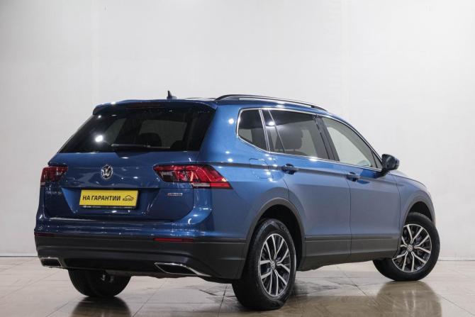 Volkswagen Tiguan II с пробегом 2018 года, цена 2 749 000 рублей, 179000 км, внедорожник, Автокод Объявления
