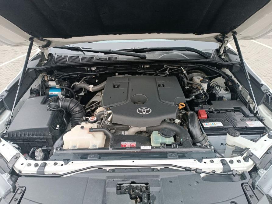 Toyota Hilux VIII Рестайлинг 2 Ростов-на-Дону  - изображение 15
